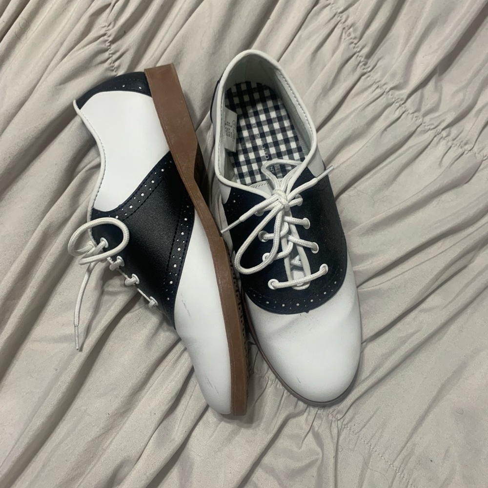 White lace ups